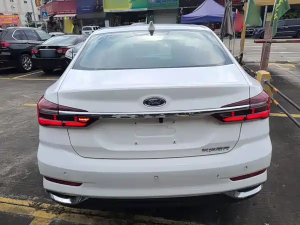 Ford Escort 2022