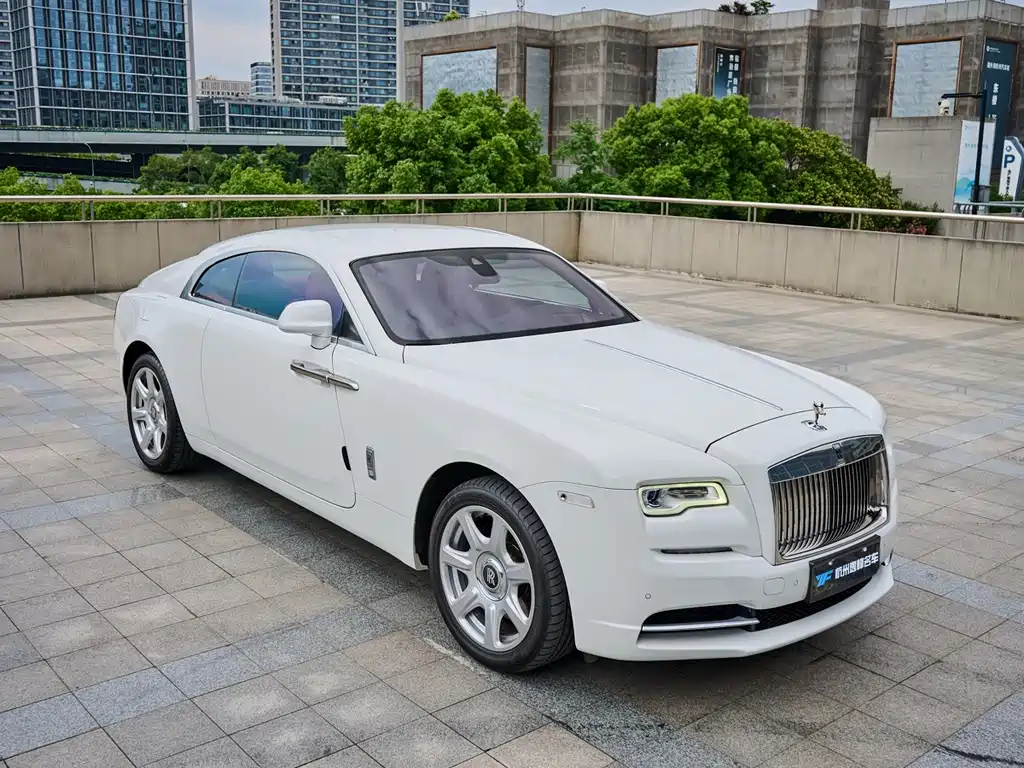 Rolls-Royce Wraith 2020 — фото 10