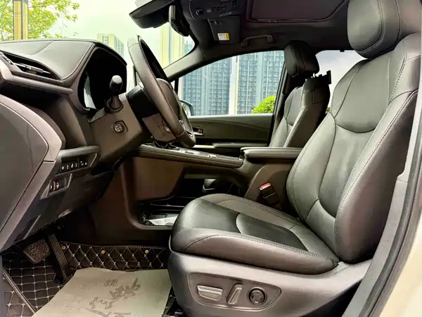 Toyota Sienna 2022
