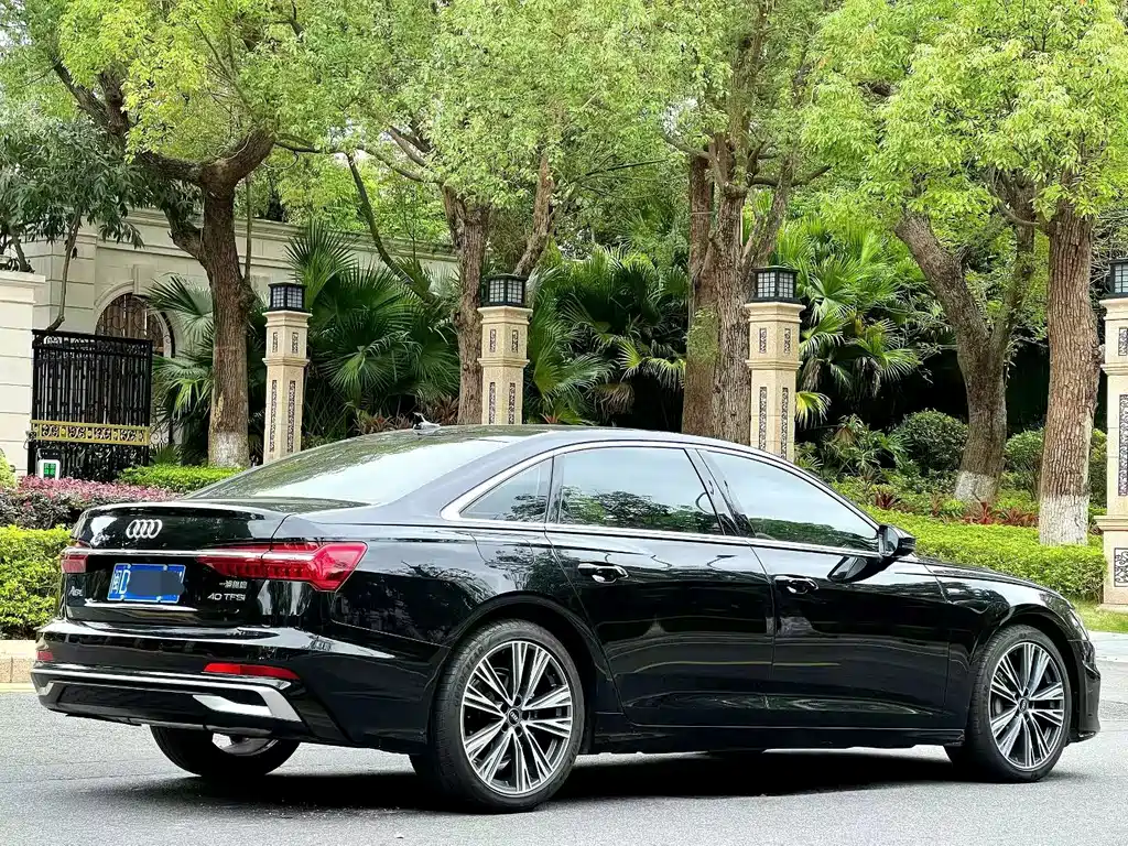 Audi A6L 2023