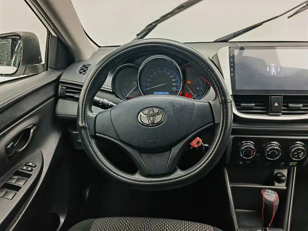 Toyota Vios FS 2017 — фото 11