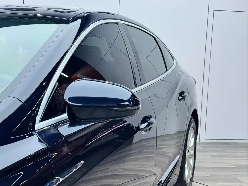 Buick LaCrosse 2020 — фото 25