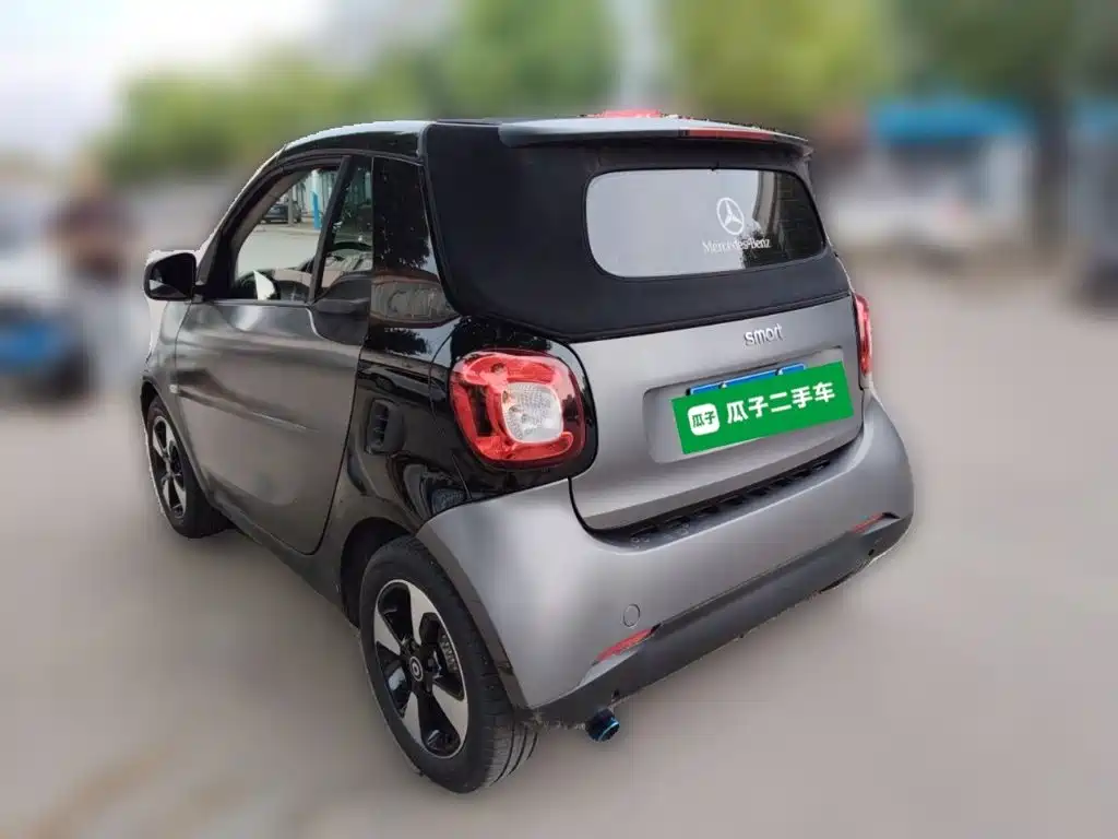 smart fortwo 2018 — фото 25