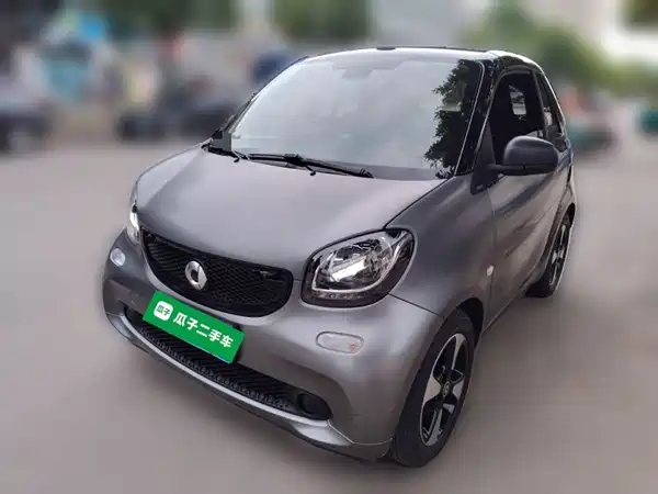 smart fortwo 2018