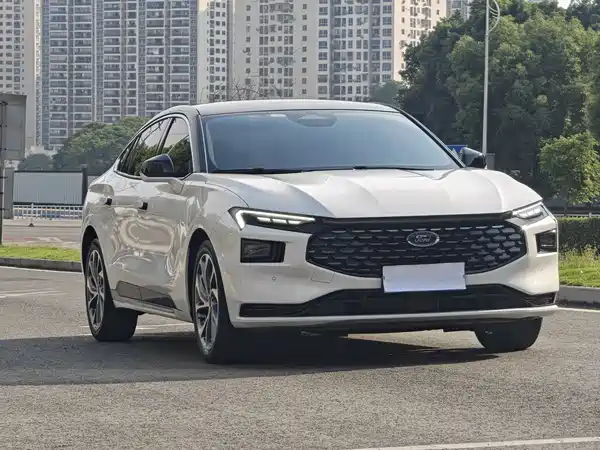 Ford Mondeo 2023