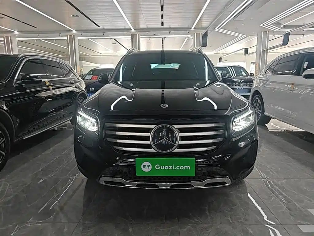 Mercedes-Benz GLB 2024 — фото 3