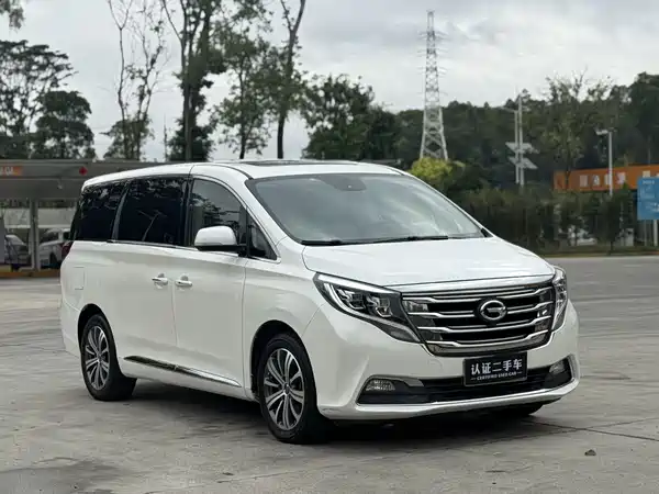 GAC Trumpchi M8 2018