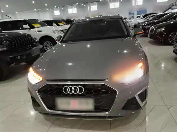 Audi A4 2021
