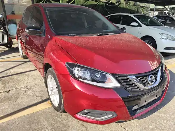 Nissan Tiida 2022