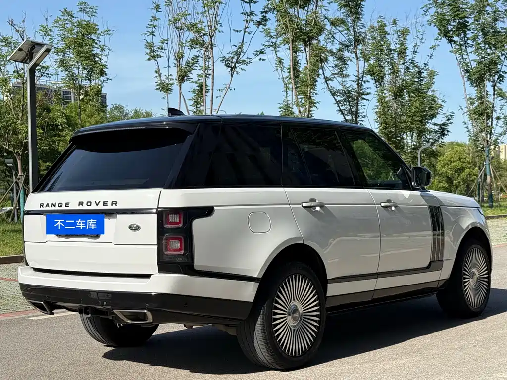 Land Rover Range Rover 2019 — фото 26