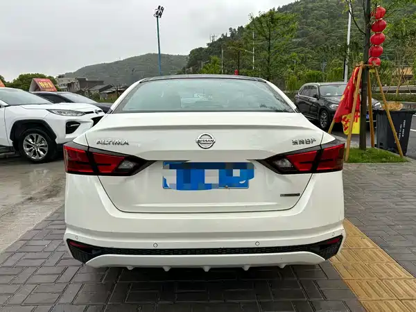 Nissan Teana 2021
