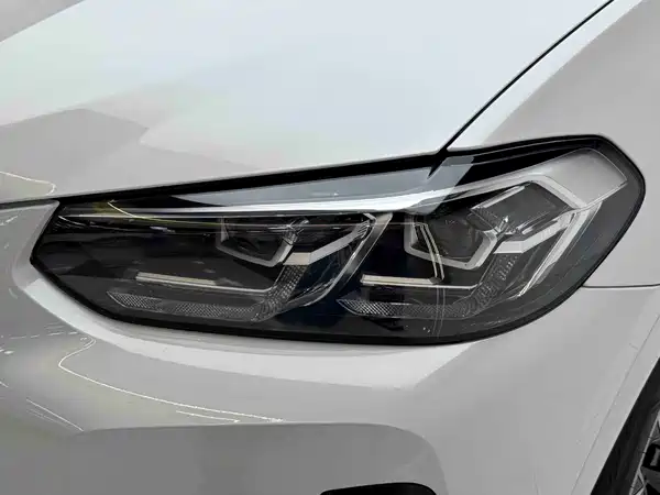 BMW iX3 2022