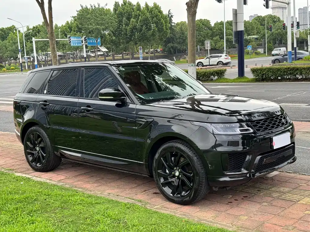 Land Rover Sport 2020 — фото 1