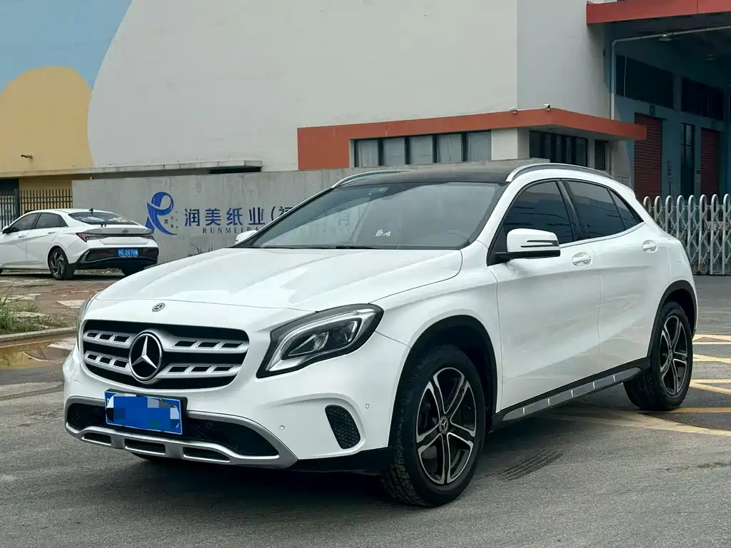 Mercedes-Benz GLA 2018 — фото 1