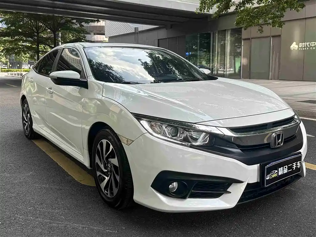 Honda Civic 2016 — фото 3