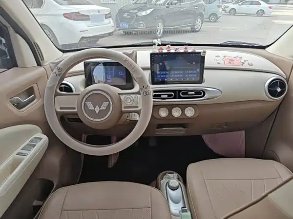 Wuling Hongguang MINIEV 2025