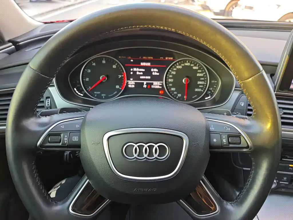 Audi A6L 2018 — фото 12