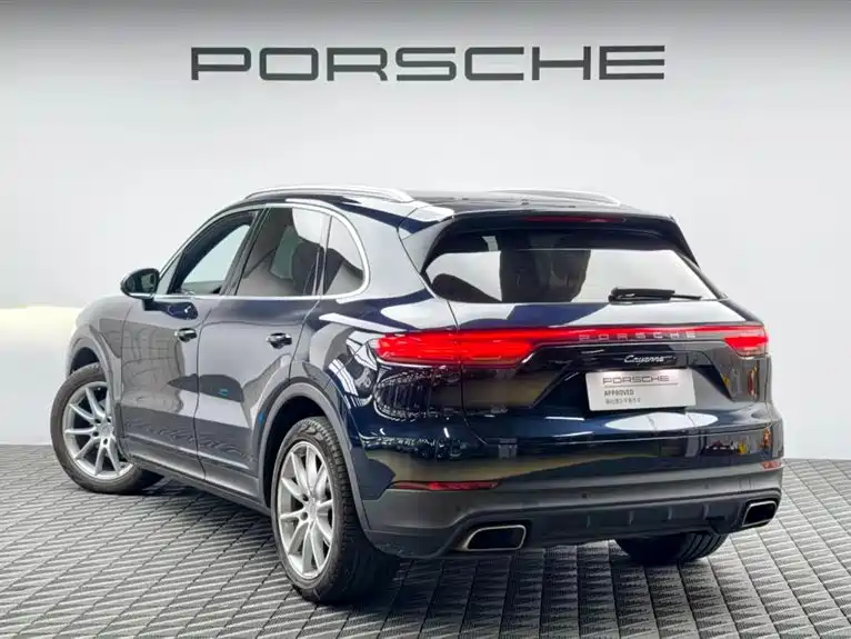 Porsche Cayenne 2020 — фото 6
