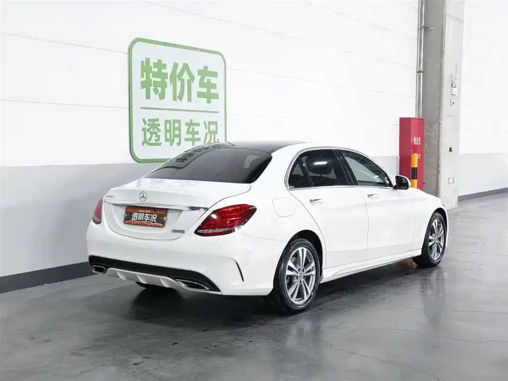 Mercedes-Benz C-Class 2018 — фото 2