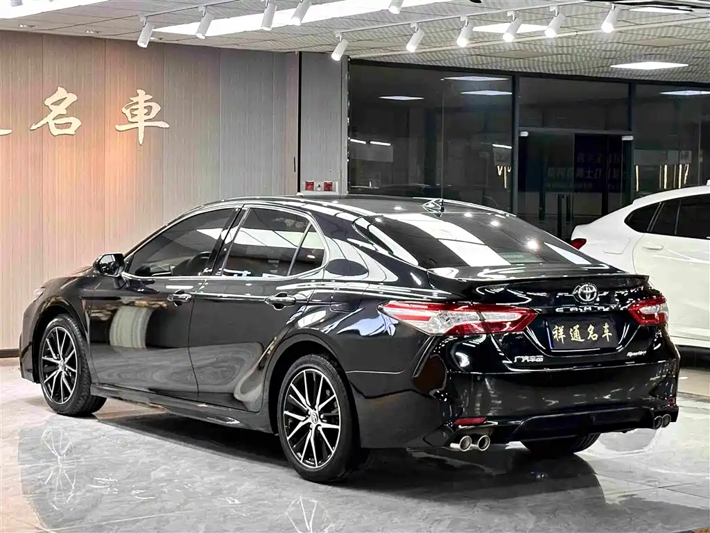 Toyota Camry 2022