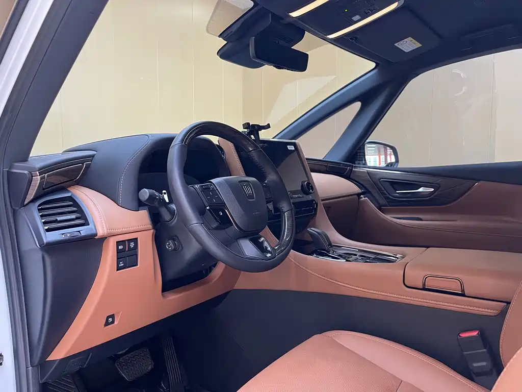 Toyota Vellfire 2025 — фото 10