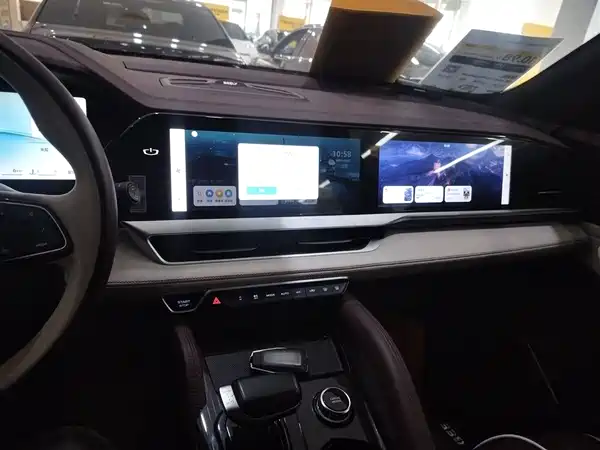 Geely Xingyue L 2024
