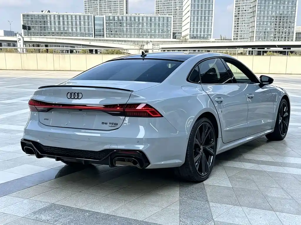 Audi A7L 2024 — фото 8