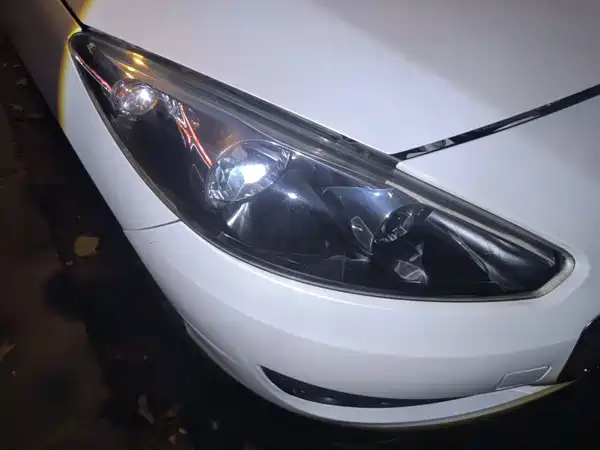 Peugeot 308 2015