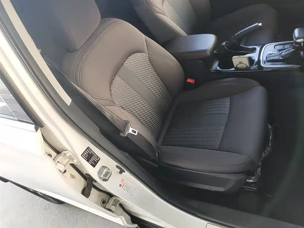 GAC Motor Trumpchi GS4 2019 — фото 25