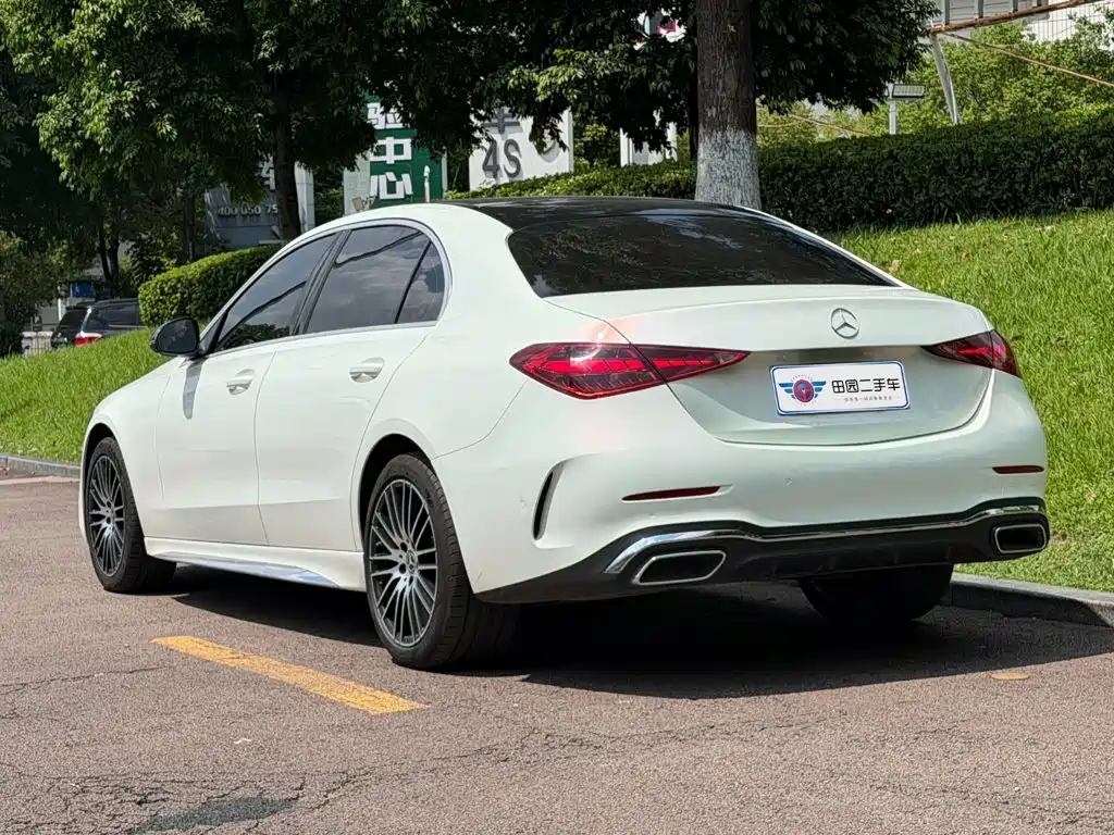 Mercedes-Benz C-Class 2023 — фото 4