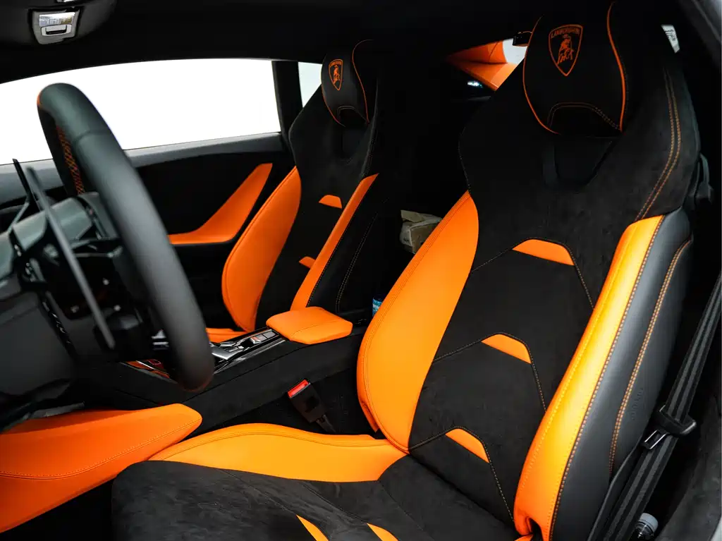 Lamborghini Huracán 2025 — фото 10