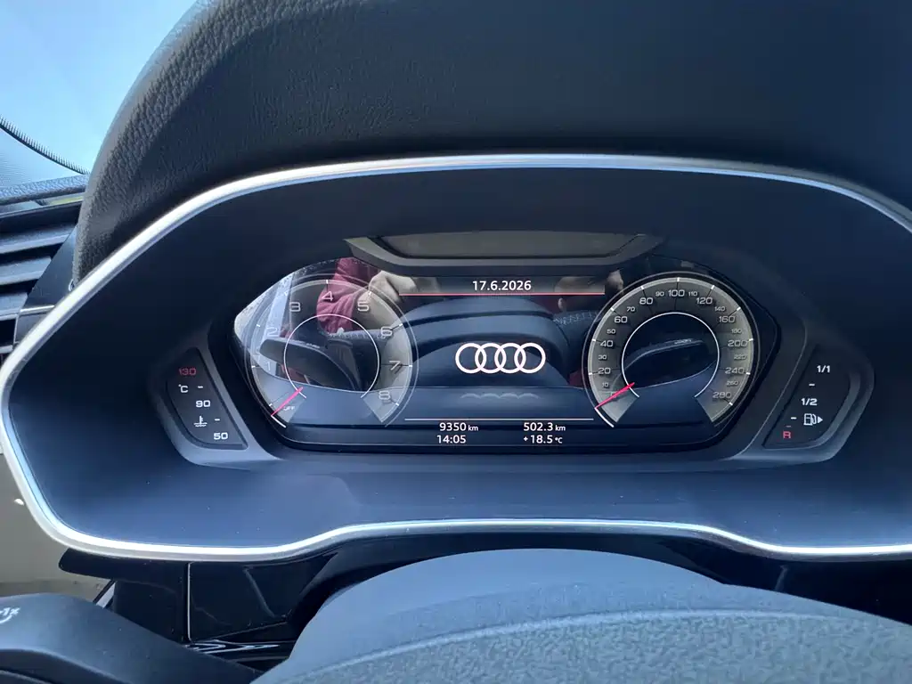 Audi Q3 2023 — фото 20