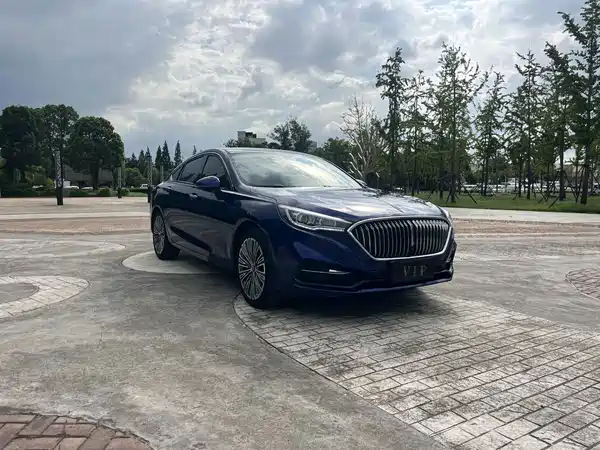 Hongqi H5 2022