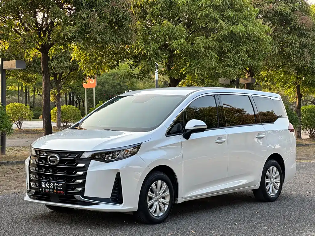GAC Motor Trumpchi M6 2023 — фото 1