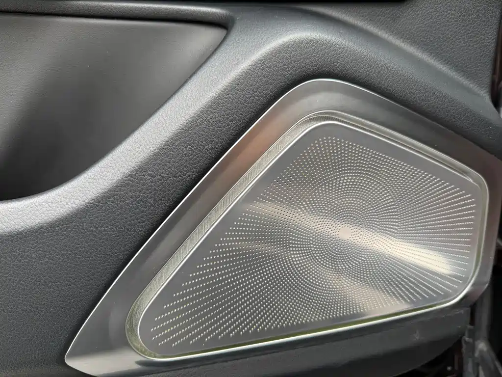 Porsche Cayenne 2018 — фото 17