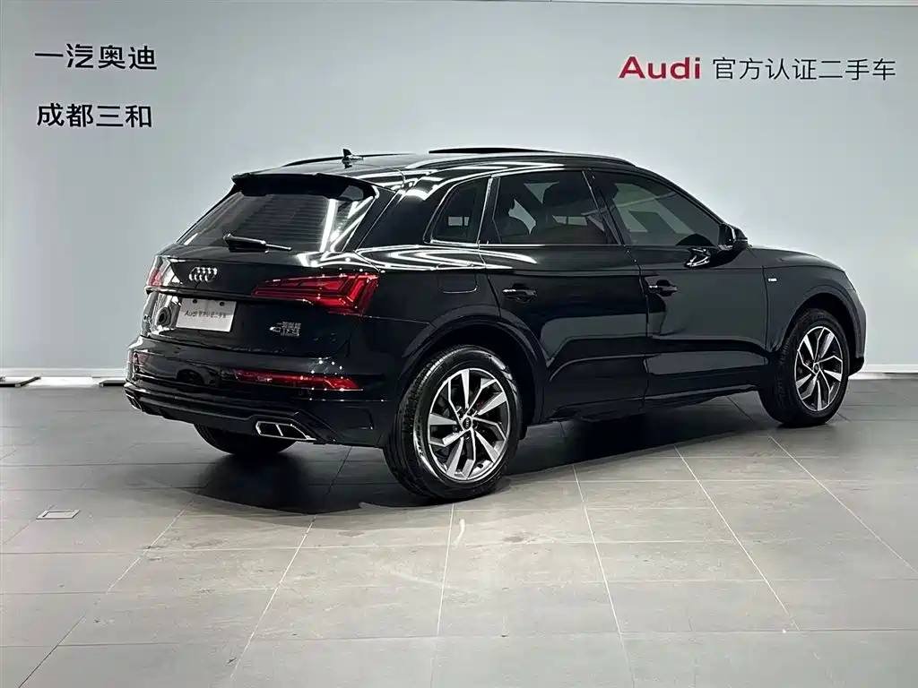 Audi Q5L 2024 — фото 4