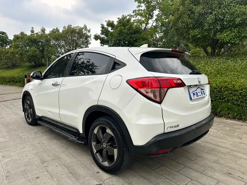Honda Vezel 2016 — фото 10