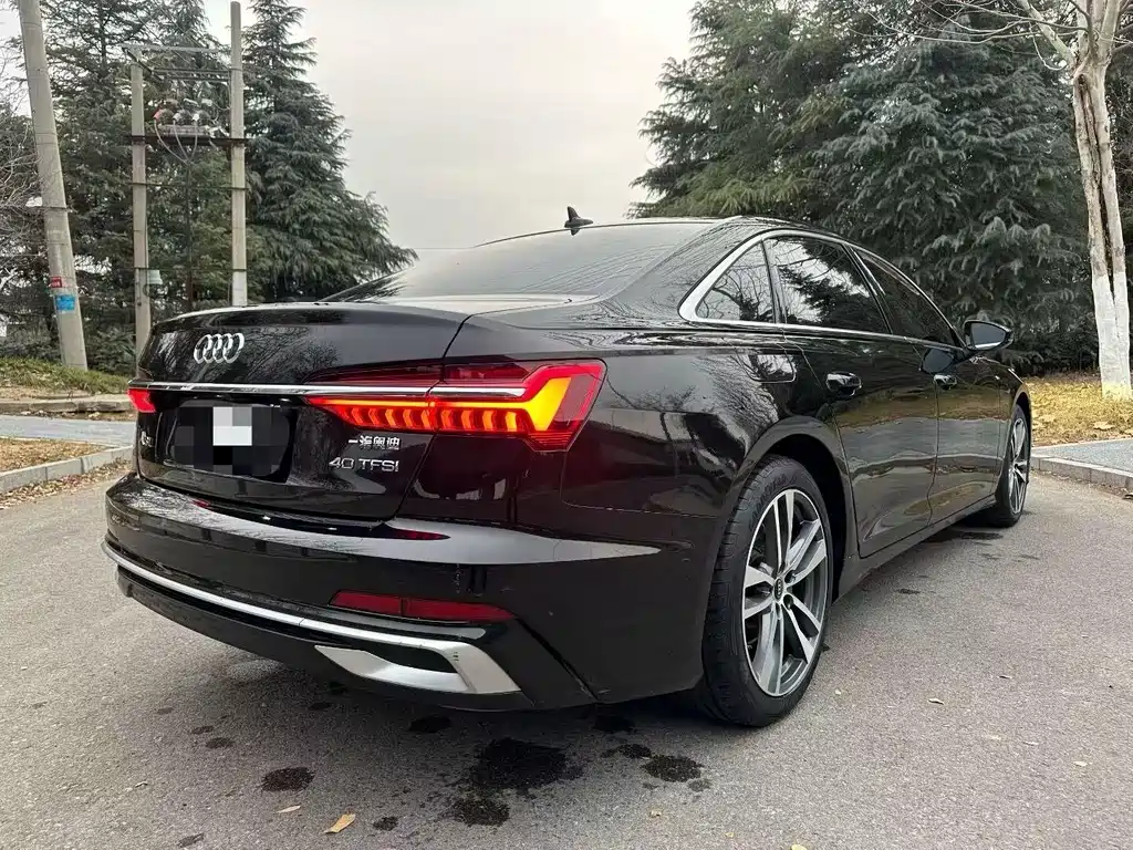 Audi A6L 2023 — фото 3