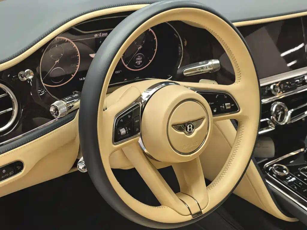 Bentley Flying Spur 2022 — фото 15