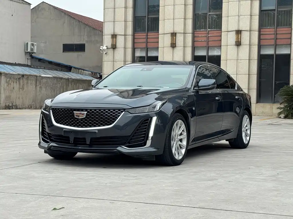 Cadillac CT5 2020 — фото 1