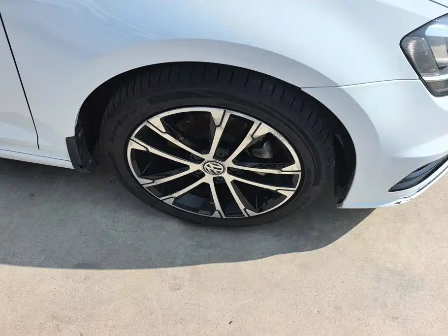 Volkswagen Golf 2017