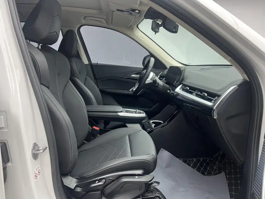 BMW X1 2023 — фото 18