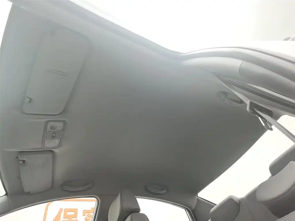Hyundai Verna 2015 — фото 14