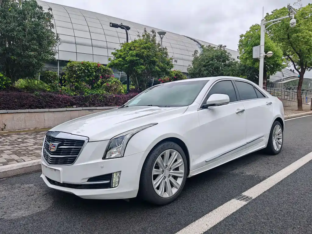 Cadillac ATS-L 2017 — фото 1