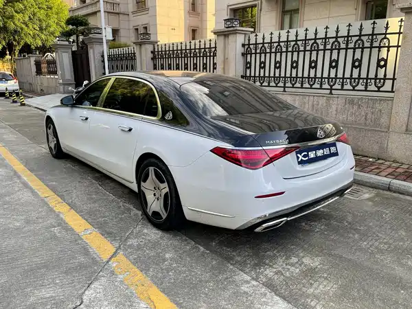 Mercedes-Benz Maybach S-Class 2024
