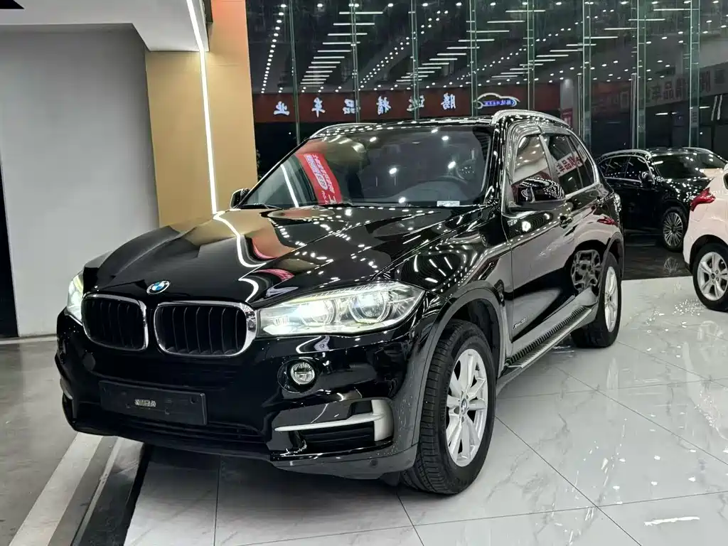BMW X5 2017 — фото 1