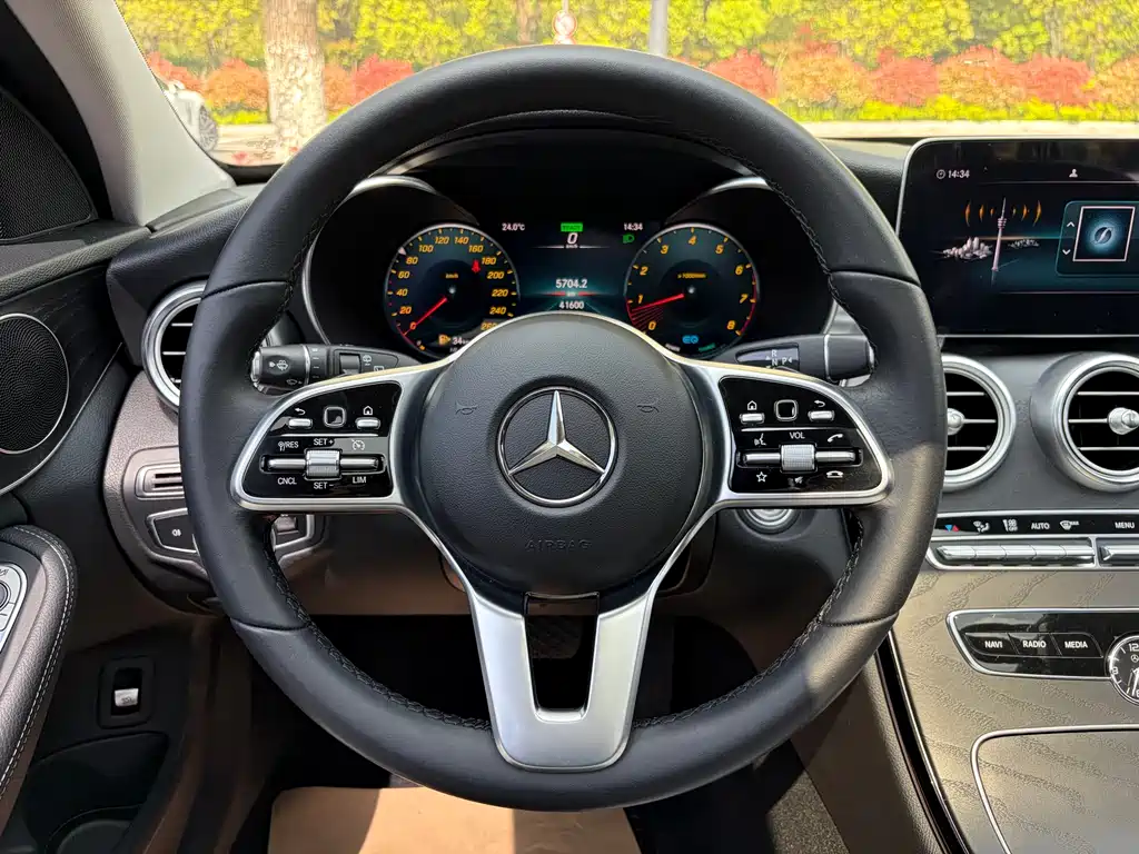 Mercedes-Benz C-Class 2020 — фото 22