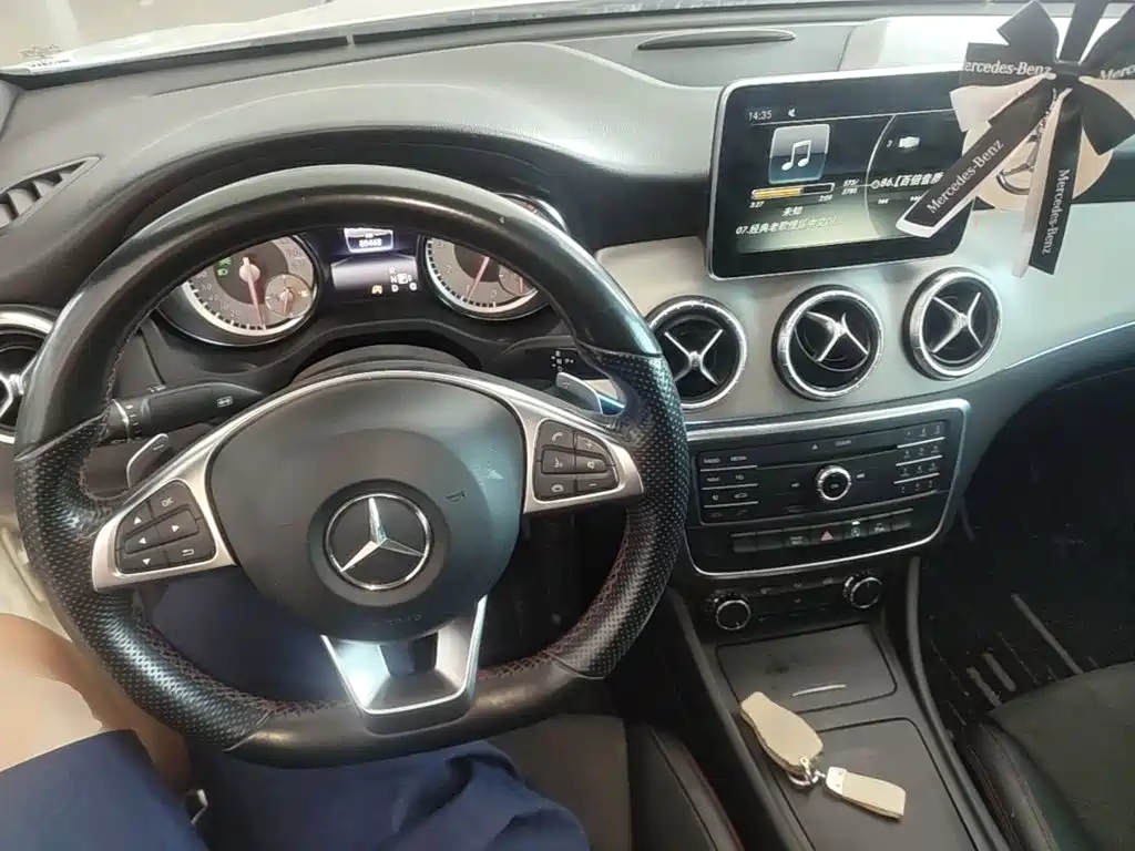 Mercedes-Benz CLA 2016 — фото 10