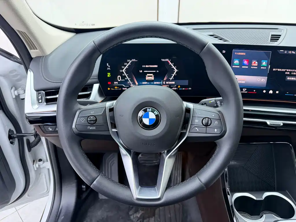 BMW X1 2024 — фото 11