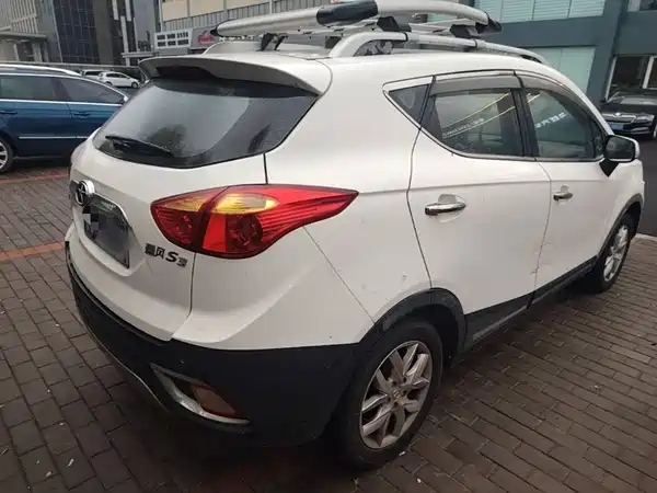 JMC Refine S3 2015